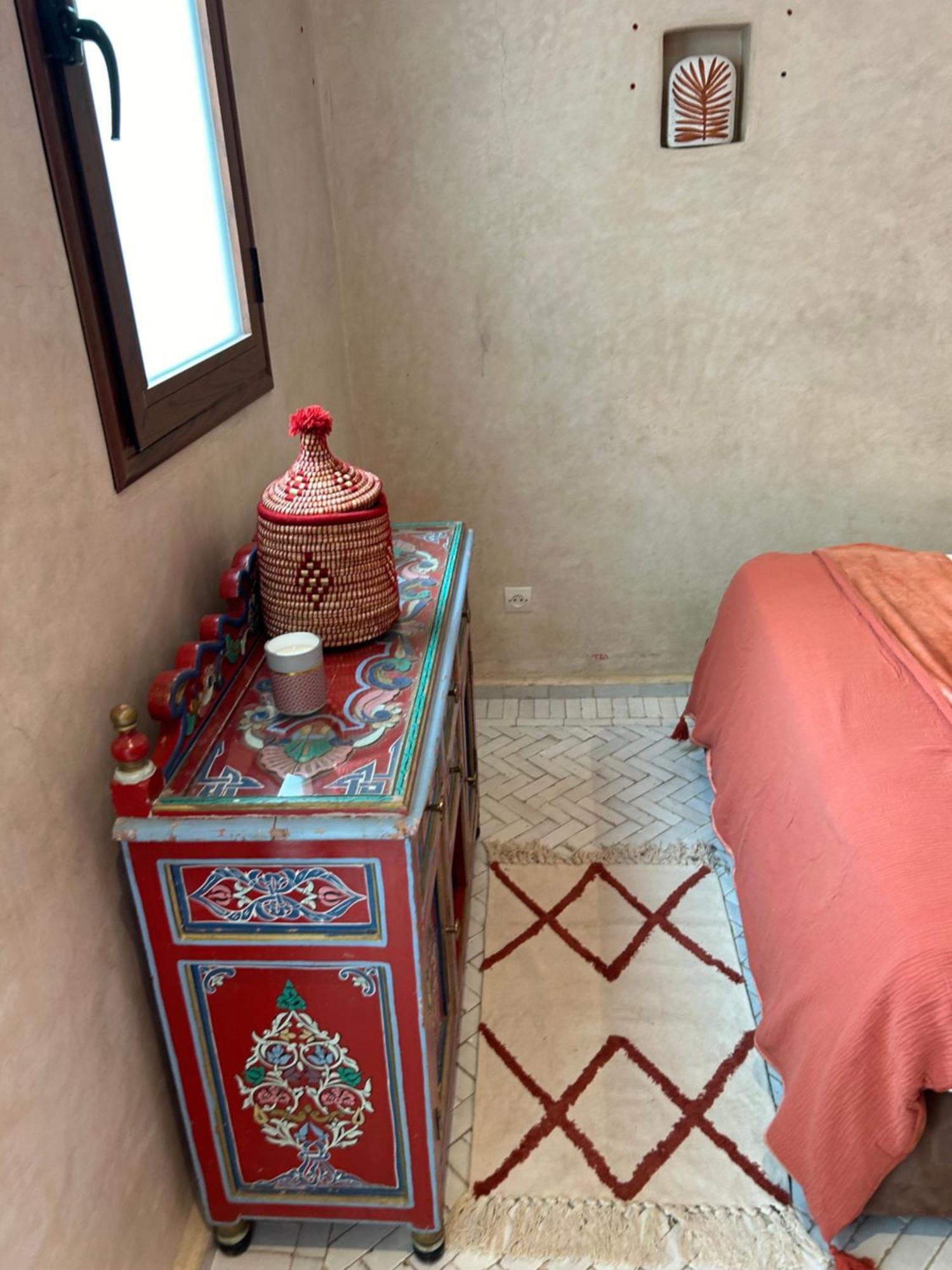 Riad Amazing Amazigh Avec Jacuzzi Petit Dejeuner Compris Avec Aussi Chambres Familiales Pres De La Place Jemaa El Fna Marakeş Dış mekan fotoğraf