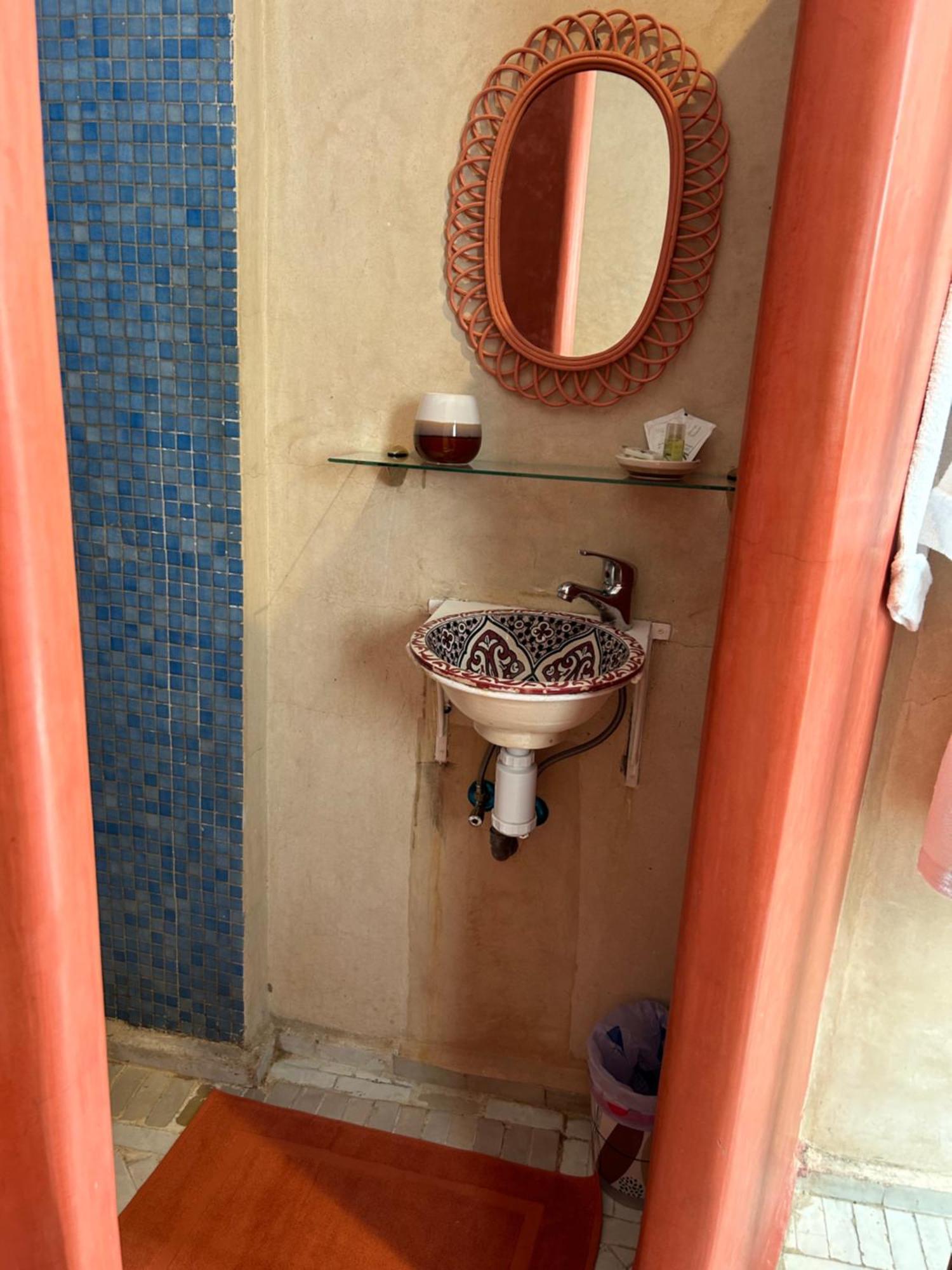 Riad Amazing Amazigh Avec Jacuzzi Petit Dejeuner Compris Avec Aussi Chambres Familiales Pres De La Place Jemaa El Fna Marakeş Dış mekan fotoğraf