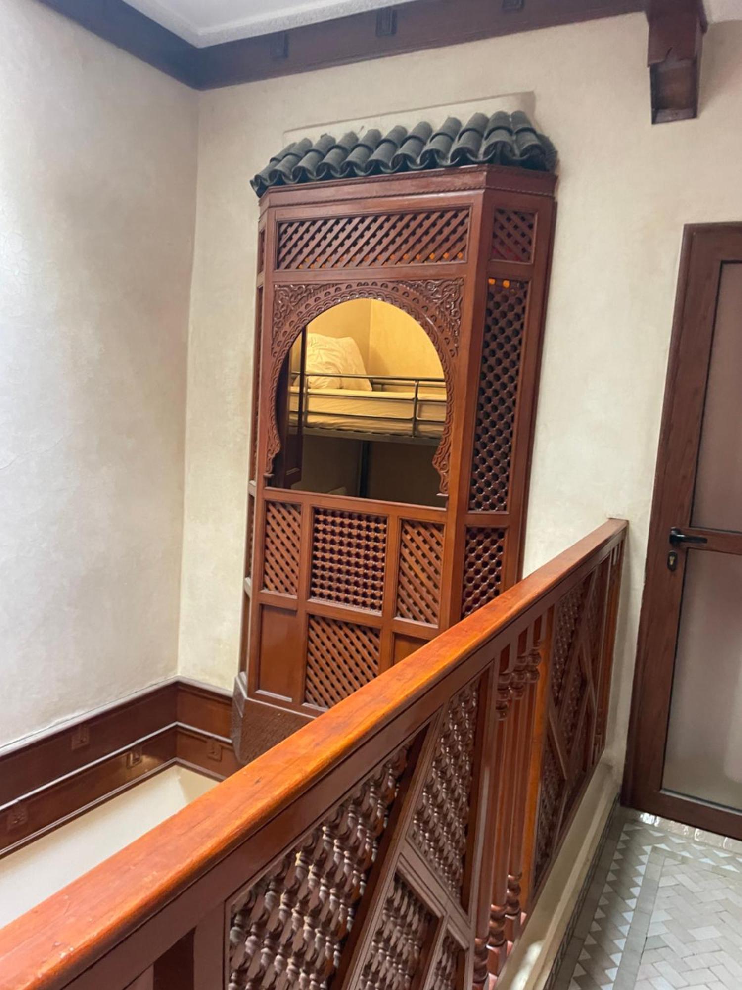 Riad Amazing Amazigh Avec Jacuzzi Petit Dejeuner Compris Avec Aussi Chambres Familiales Pres De La Place Jemaa El Fna Marakeş Dış mekan fotoğraf